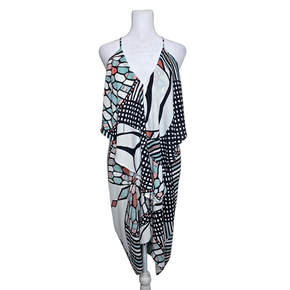 Olivaceous Dresses & Skirts - Olivaceous Angel Wing Geometric Dress Size Large